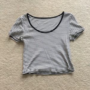 Stripped Crop Top